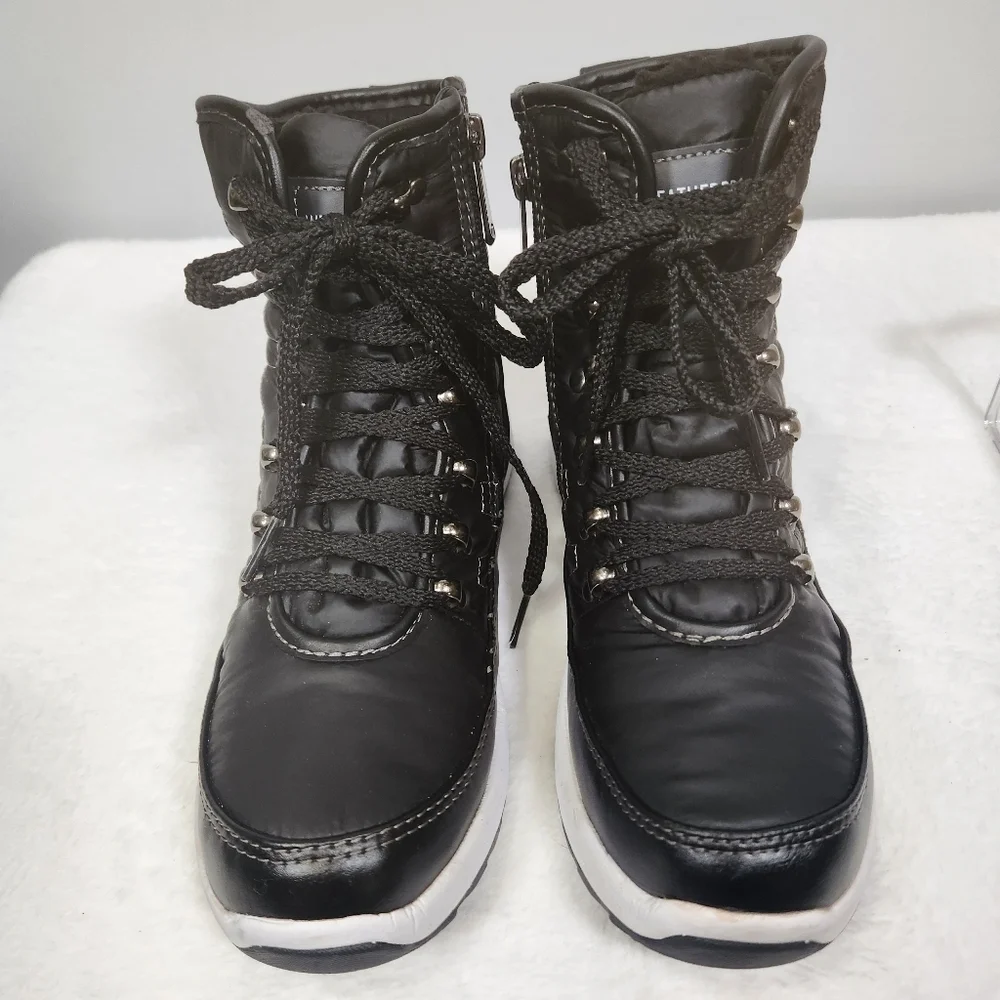 Weatherproof Black Winter Rain Boots with Quilted Design Size 7